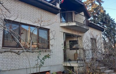 CINKOTÁN 2001-ben épült ÖNÁLLÓ  129 nm-es ház 140 nm-es melléképülettel ELADÓ