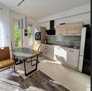 RÁKOSPALOTÁN 2011-ben épült 2 szobás lakás GARÁZZSAL ELADÓ