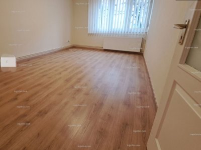 ZUGLÓBAN EGRESSY térnél  3+1 FÉLSZOBÁS CIRKÓS LAKÁS ELADÓ 