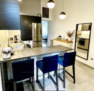 ISTVÁNMEZŐN teljeskörűen FELÚÍTOTT 52 nm-es I. em-i LAKÁS ELADÓ