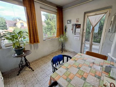 XV. ker. ZUGLÓ KÖZELÉBEN 2,5 SZOBÁS CSALÁDI HÁZ ELADÓ