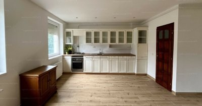 ZUGLÓBAN KOMÓCSY utcánál 60 nm-es 1995-ben ÉPÜLT LAKÁS ELADÓ