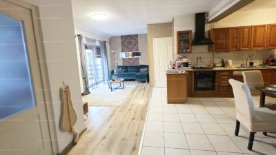 KISZUGLÓBAN 2000-ben ÉPÜLT 4 SZOBÁS LAKÁS ELADÓ