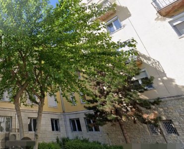 NAGYZUGLÓBAN I. em-i 2+1 FÉLSZOBÁS, ERKÉLYES LAKÁS ELADÓ