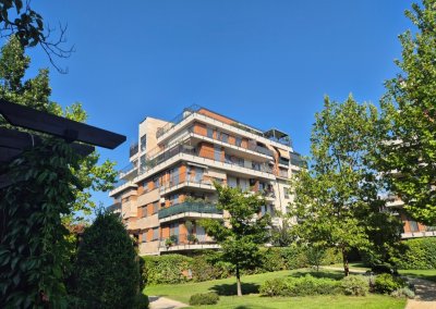 ZUGLÓBAN 2011-ben ÉPÜLT 61 nm-es LAKÁS 40 nm-es TERASSZAL ELADÓ