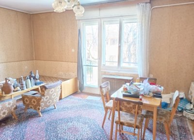 ZUGLÓBAN ILOSVAI SELYMES térnél I. em-i 62 nm-es LAKÁS ELADÓ