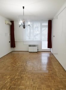 NAGYZUGLÓBAN II. emeleti, 51 nm-es, LOGGIÁS LAKÁS ELADÓ