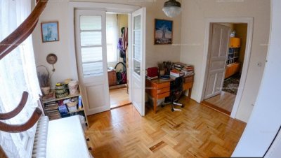 SASHALMON ARANYcsillag utcánál 80 nm-es ÖNÁLLÓ CSALÁDI HÁZ ELADÓ