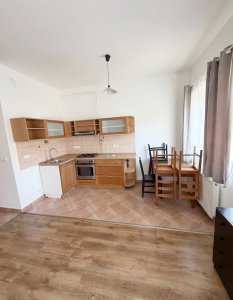 ZUGLÓBAN CSERNYUS utcánál 2004-ben ÉPÜLT 1,5 szobás LAKÁS eladó